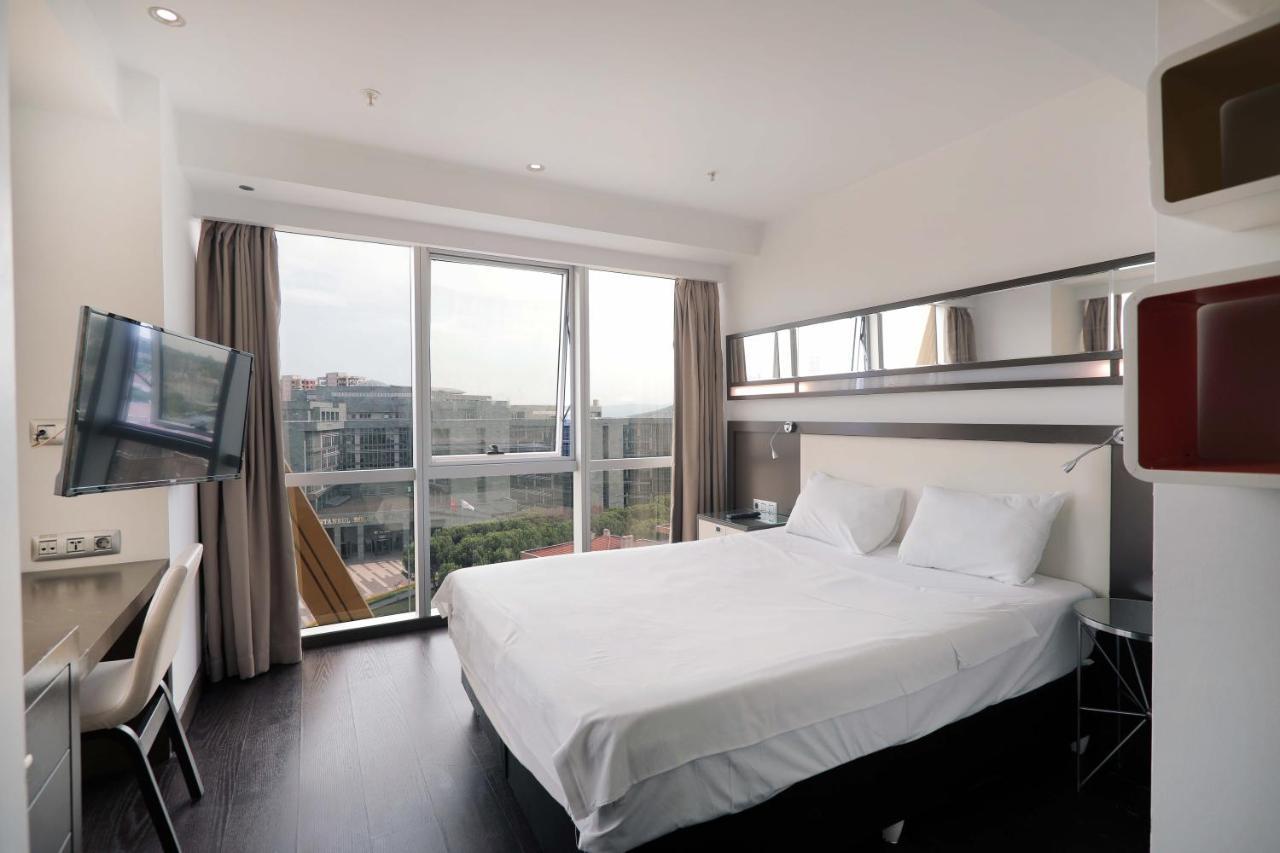 Four Winds Hotel Истанбул Екстериор снимка