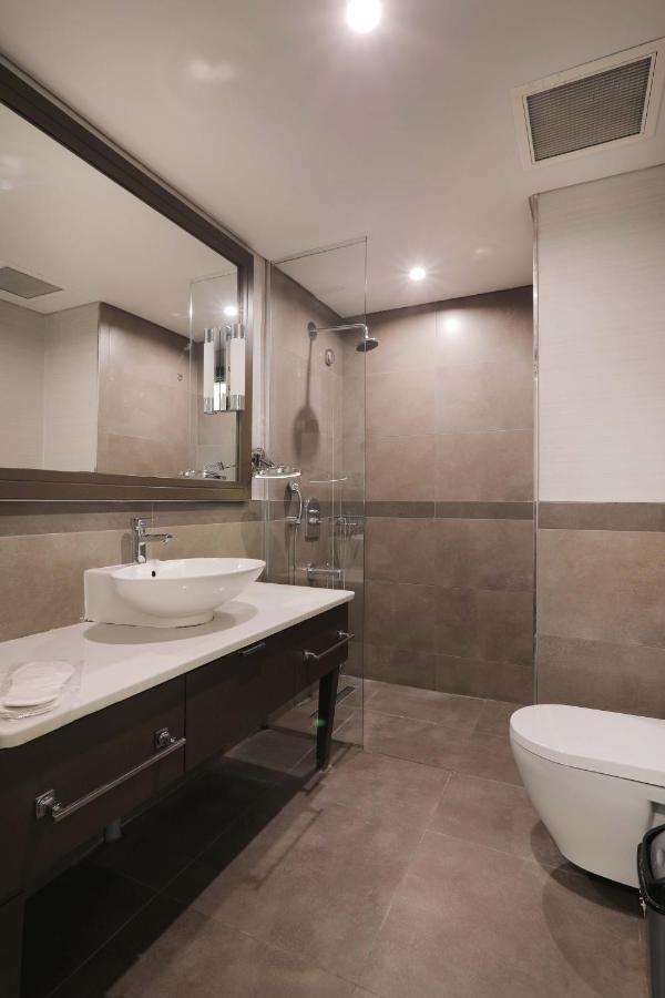 Four Winds Hotel Истанбул Екстериор снимка